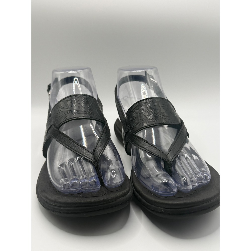 b.o.c By Born Concepts Regan Black Faux Vegan Tooled Leather Sandals Women's SZ6